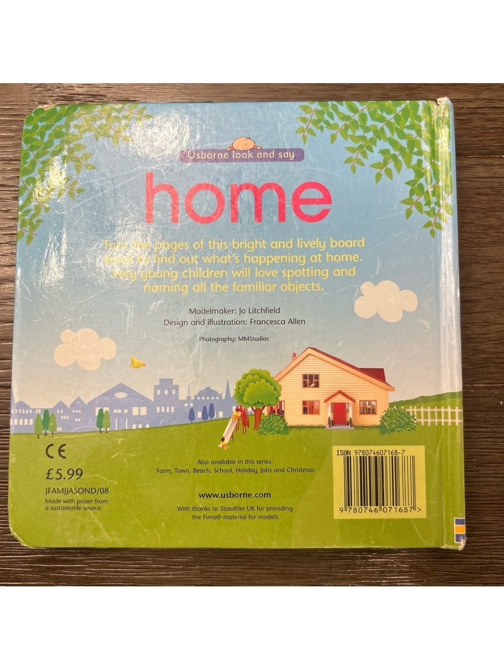 Usbourne Home Accents Book with Blue and Pink Cover - Picture 12 of 15